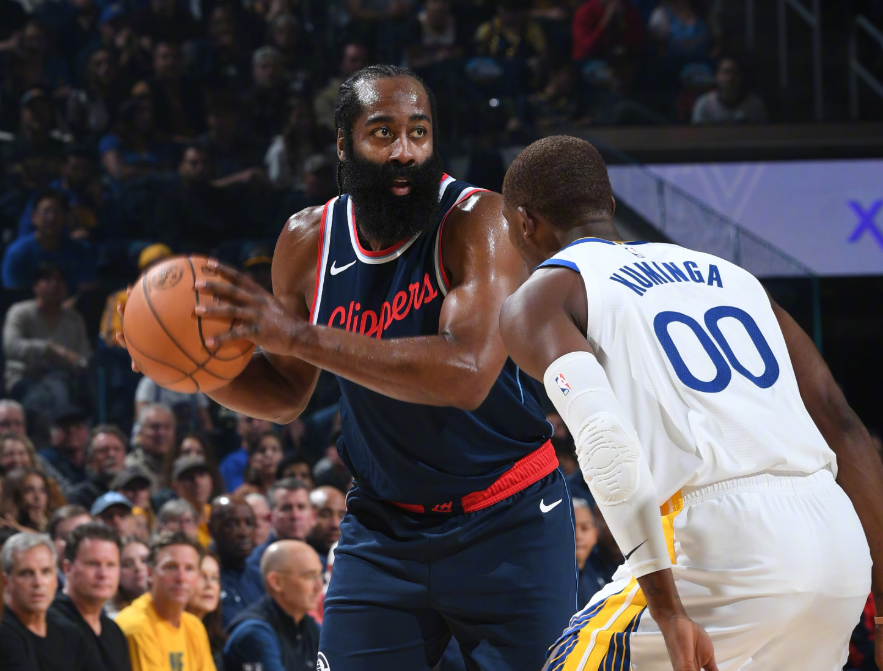 不要4500万，宁愿自由身离开！NBA的硬核球员，库里和勇士失算了